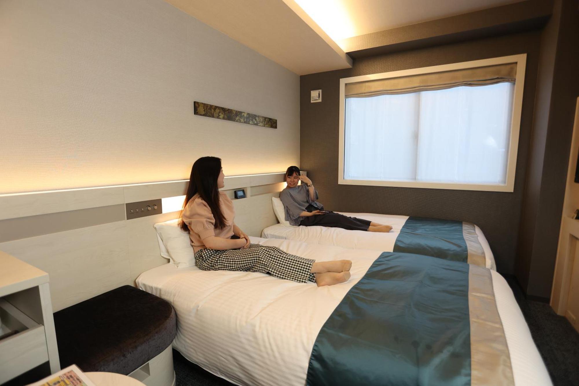Urban Hotel Kyoto Shijo Premium Exterior foto